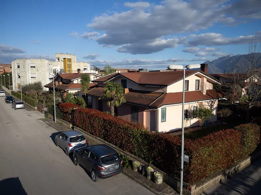 Villa in vendita in via Michele Landolfi, 14